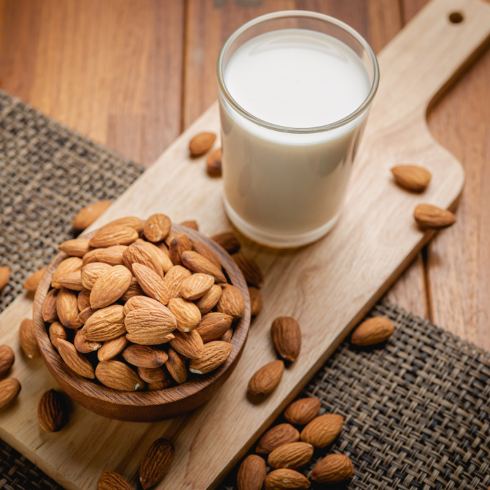 How to Make Almond Milk at Home in Just a Few Steps
