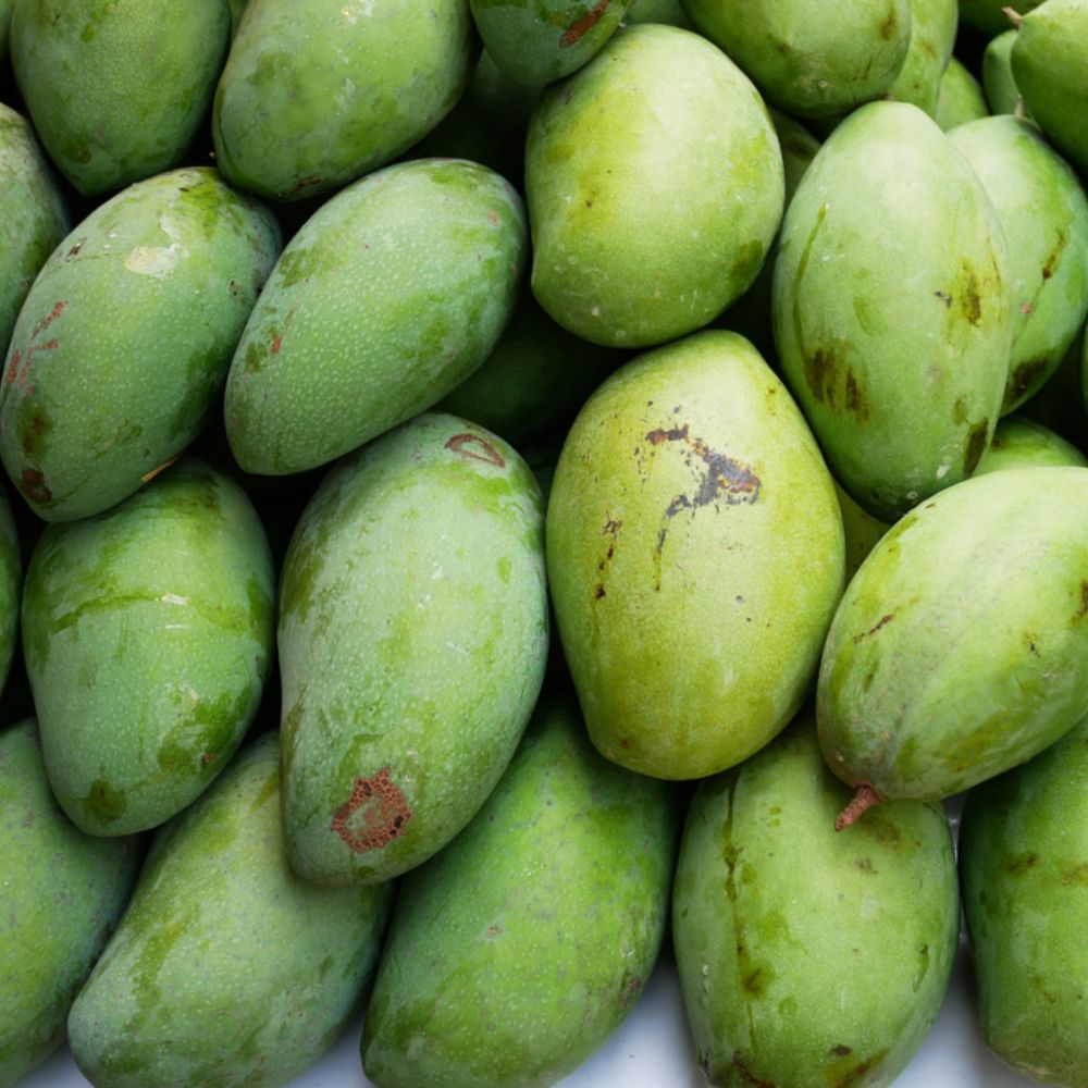 FRESH RAW MANGO