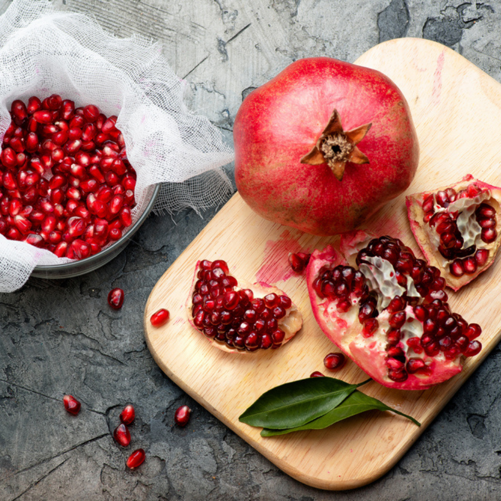 FRESH FRUIT PACK (PREMIUM HIMALAYAN APPLES, ORGANIC POMEGRANATE)