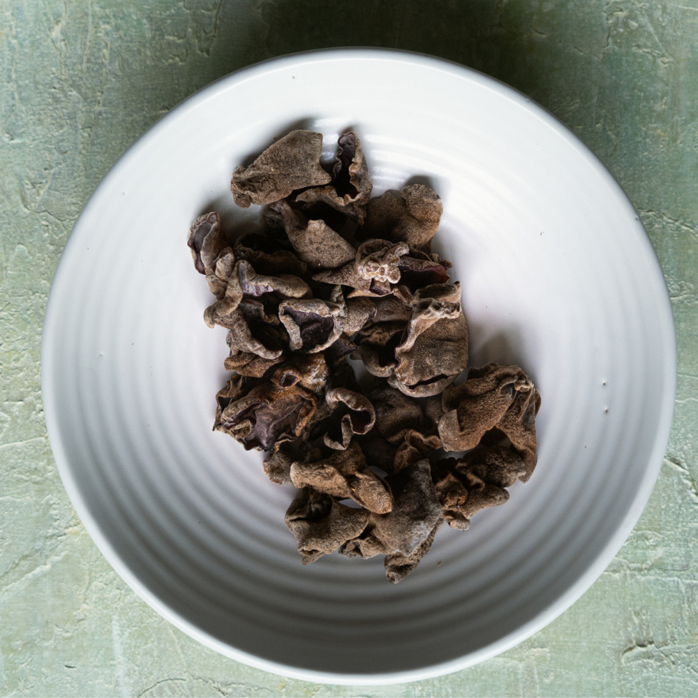 BLACK FUNGUS MUSHROOM