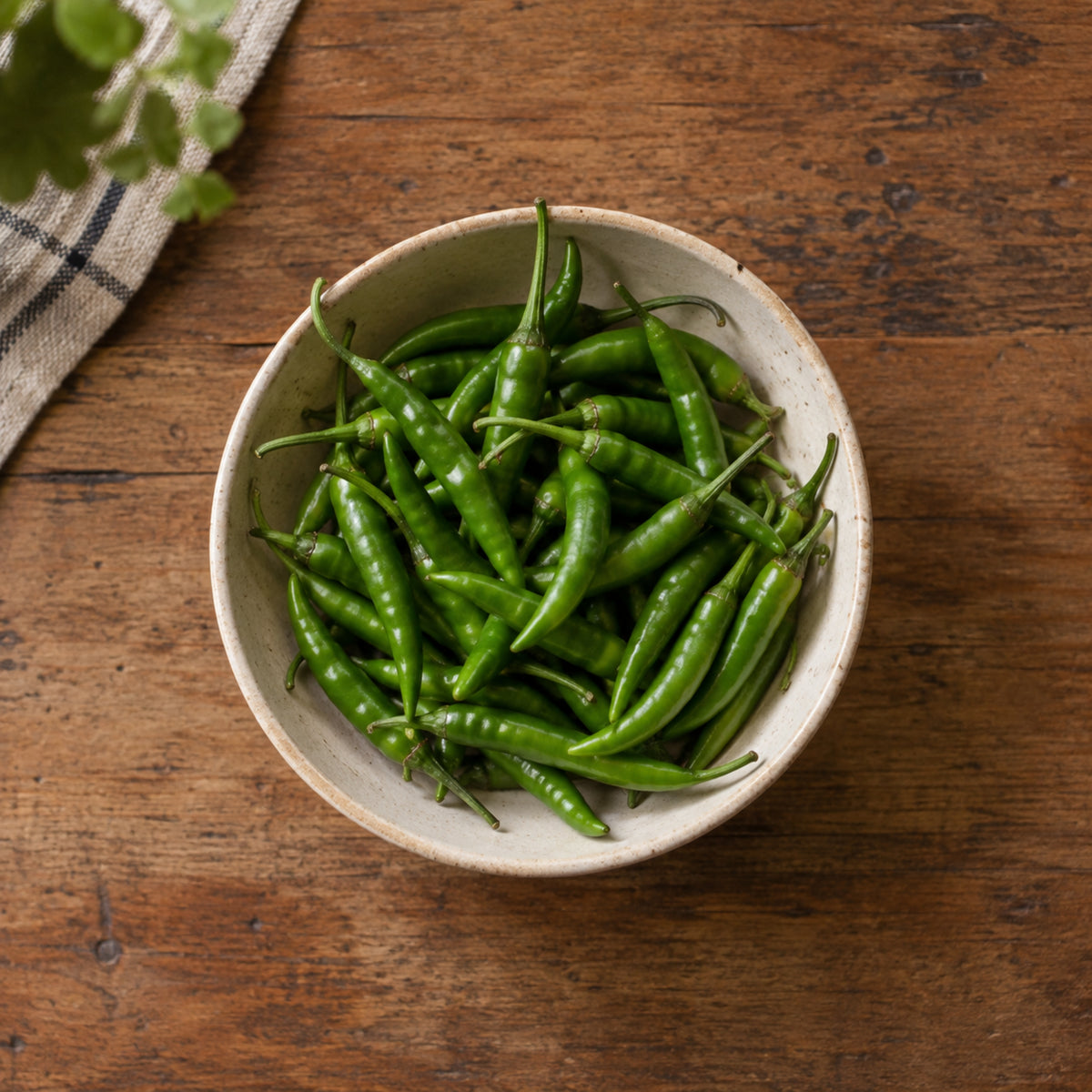 FRESH GREEN CHILLIES